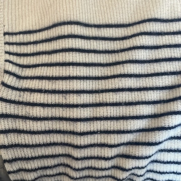 AQUA 100% Cashmere Striped Quarter Zip Sweater - Picture 7 of 8